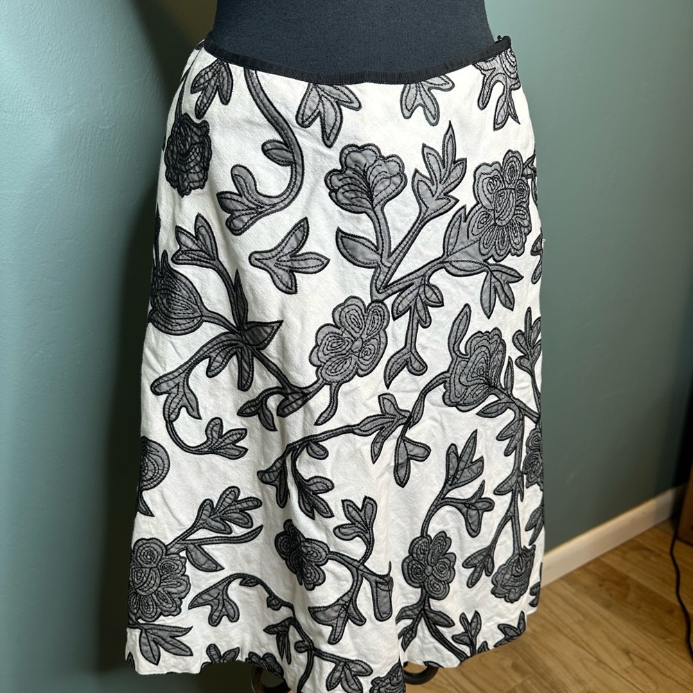 White House Black Market Black and White Floral Embroidered A-Line Midi Skirt